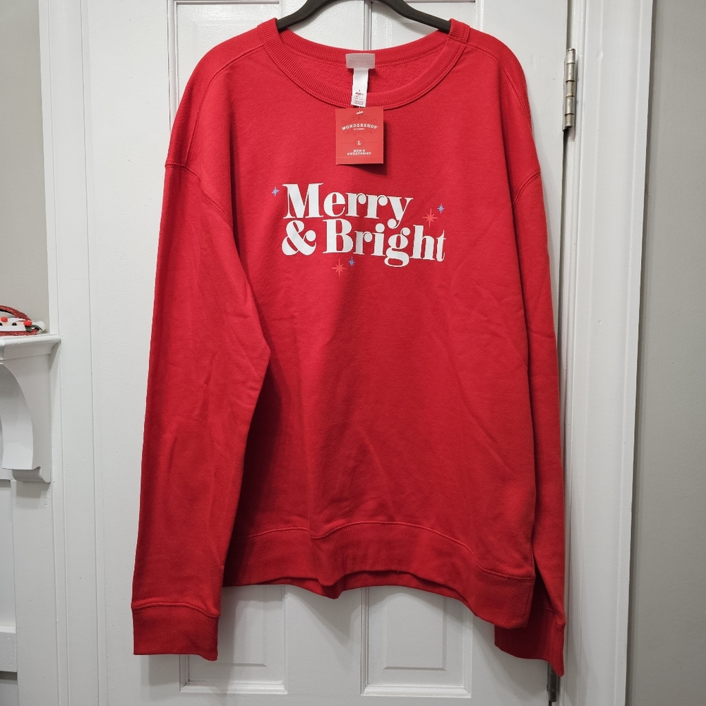 🎄 Merry & Bright Red Holiday Crewneck Sweatshirt Men’s/Unisex Large
